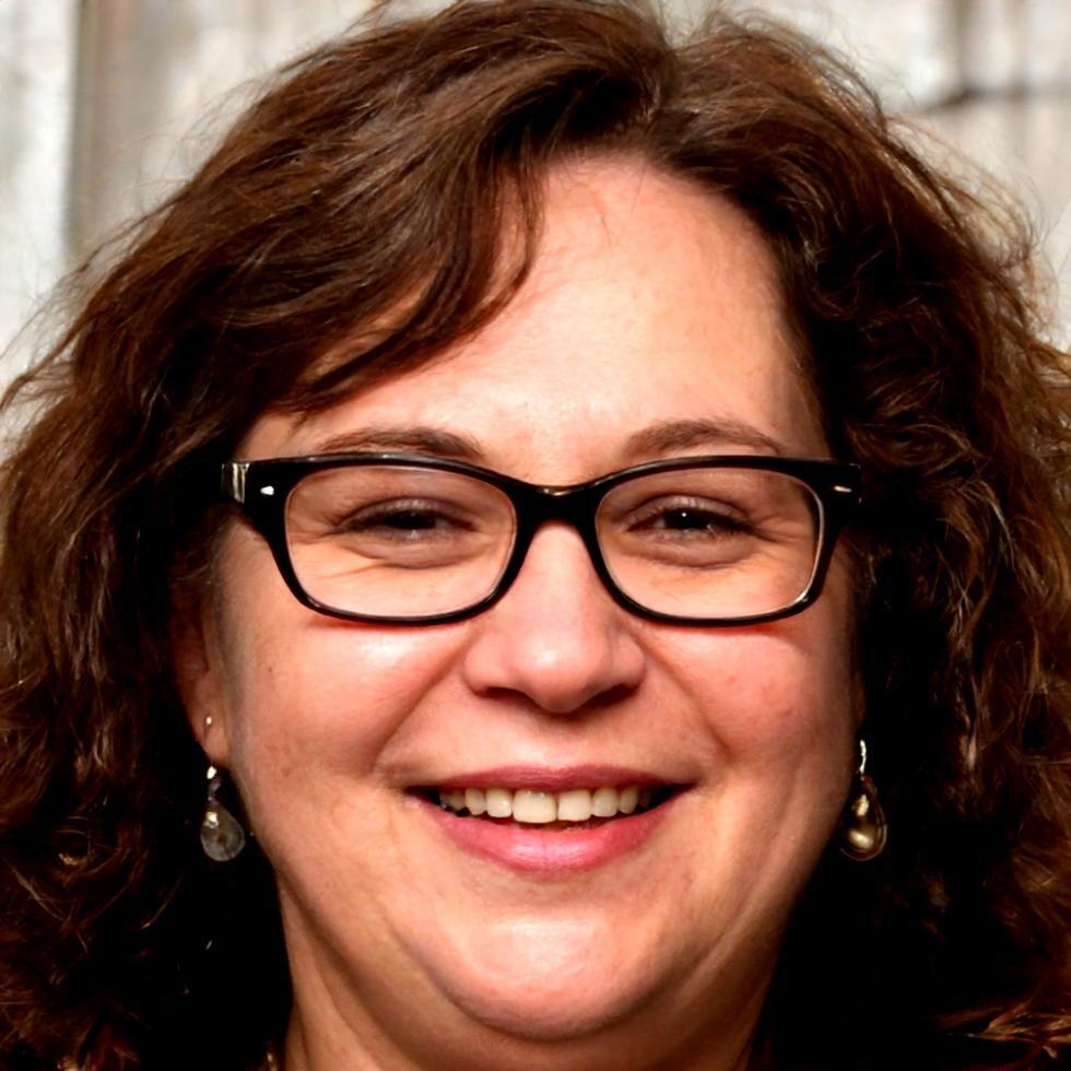 Prof. Maria Santos